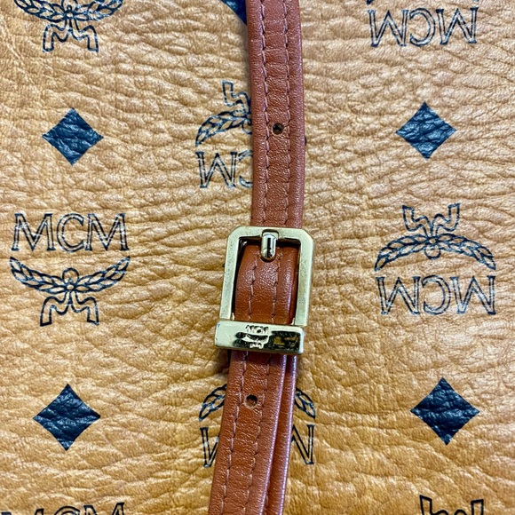 MCM camera bag - Picture 10 of 12